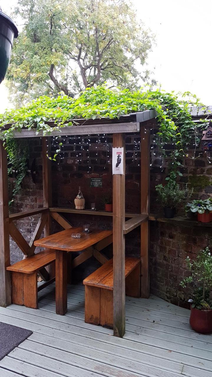 Embassie Backpackers Hostel Liverpool Luaran gambar